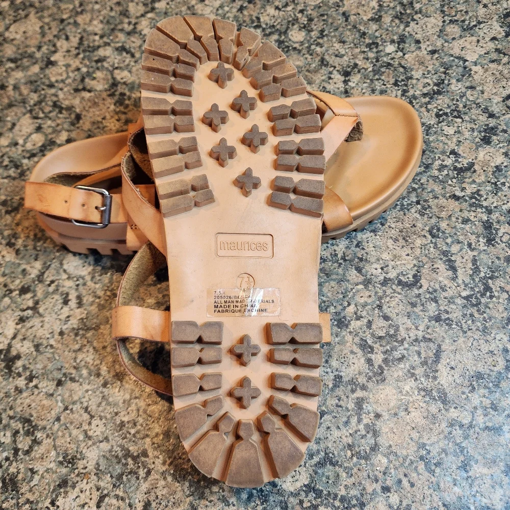Maurices Becca Footbed Strappy Sandal, Size 7.5M - Picture 3 of 4